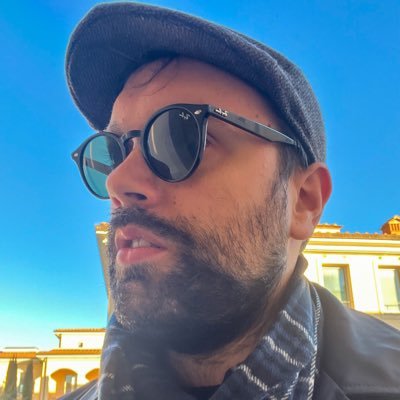 Giornalista🗞️Reporter🗒️ 💻🗞https://t.co/sQ3o7cWhuQ