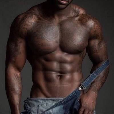 alamyr_alasmr's profile picture. اقدارنا مكتوبه فلنعش بهدوء ....