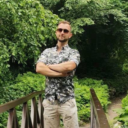 AdrianLubicki's profile picture.