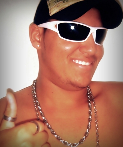 Quem pensa muito faz pouco.