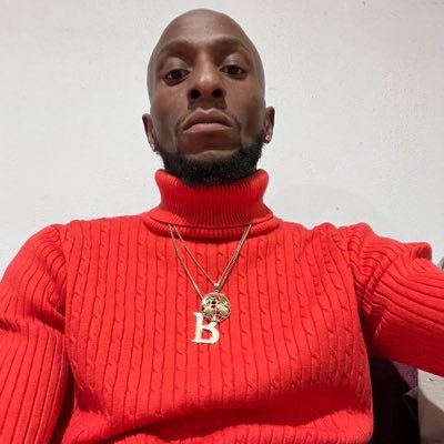 Jbell405's profile picture. only one way up 🥱