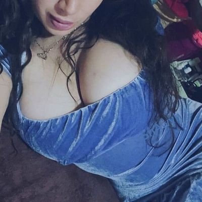 انا مطلقه من الطايف والله ورب الكعبه بنت وصادقه الي جاد ويبي سهرة ونستانس يكلمني وتس 0503224813