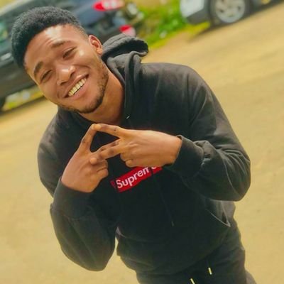 Christi54681241's profile picture. Life becomes simple when you stay loyal