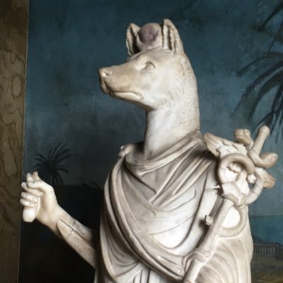 Texan43190591's profile picture. 世帯年収はわりとあるけど年収300万生活続けとります。 メルカリはもちろんXのキャンペーンでお酒もらって楽しむとか。 うちよりケチな人はちょっといない。