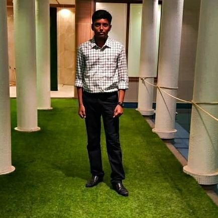 logavignesh_s's profile picture. Thinking