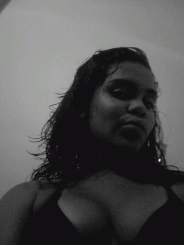 Por fora a menina que todos julgam, por dentro a mulher que poucos conhecem