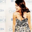 Selena Gomez - @LetSelenaRock - Twitter