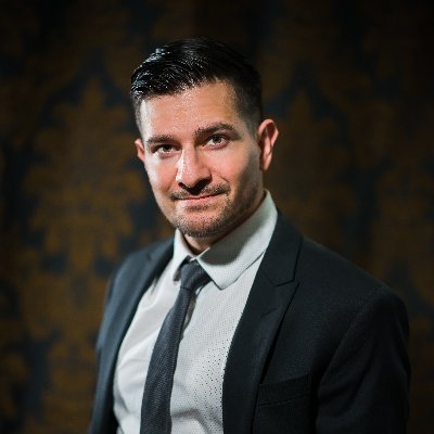 I’m a multi-award-winning photographer who specializes in wedding documentation. My company was established in 2007 and I still love what I do.