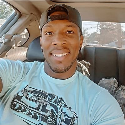 I'm simply an artist, living a human experience. I'm just here to promote my work and get feedback. I draw, I'm an amature photographer, adventurist.
