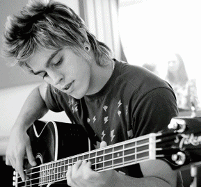 #FC DEDICADO AOS GAROTOS DA @rockrestart SE VOCE AMA COMO EU A @rockrestart #SEGUE AQUI ♥