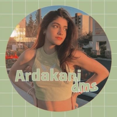 Doações e trocas de dms💚
•ainda estou começando então não tenho muitas...
•dms aqui e no ig she/her