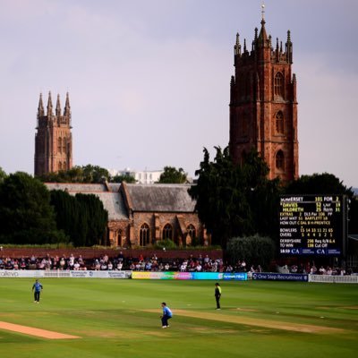 An account for fans to get in touch with the Somerset CCC live stream commentary team. Drop us a message and get involved 🙌