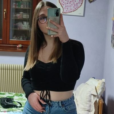 millosaraa's profile picture. non so perché sono qui