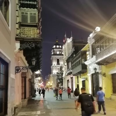 Davebude2's profile picture. De sangre le viene al galgo tener las orejas largas..!!