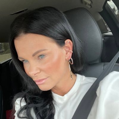 miialiias's profile picture. 🇸🇪