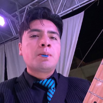 AnglCrnrstn's profile picture. 1996 || Guitarrista  versátil y Abogado || La vida se trata de sentirse vivo