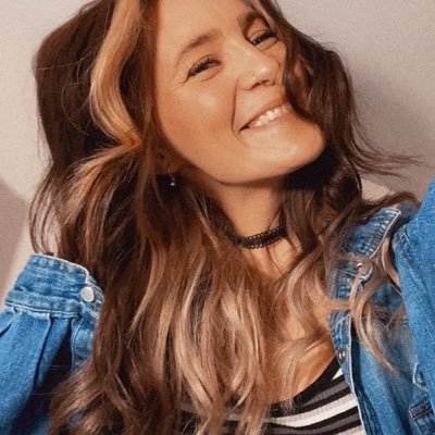 kynn_lee's profile picture. 🌻🐘🖤  ig• kvansky