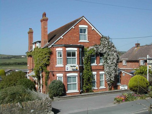 Britmead House is a lovely Edwardian house offering B&B, close to the harbour & West Bay, Dorset. for more info ring 01308 422941.