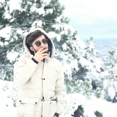 Beratniviskar's profile picture. başarı için yürekli çıkışlar gereklidir 🏥💉