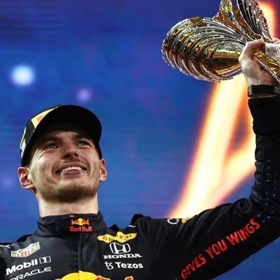 kimmylovesf1's profile picture. All the time you have to leave a space // MV01 SP11 CL16