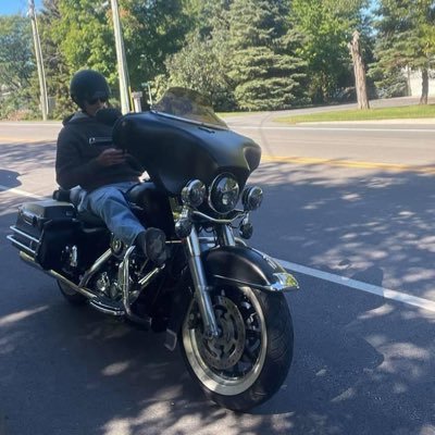 Family, motorcycles and love of country life!!🇨🇦My tweets maybe offensive … love it or leave it!! I am at an age where the filter is well worn out 😂NO DMs