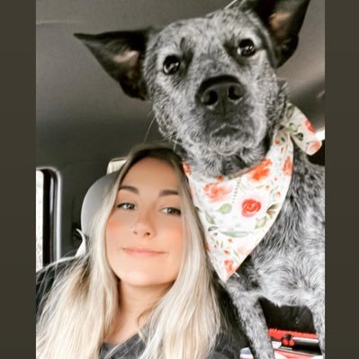 linaynay96's profile picture. 