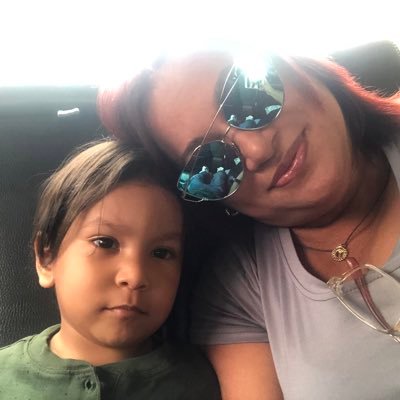 Barquisimetana.Trabajadora social. Hija,hermana,esposa,madre,tía, abuela y amiga leal amo a mi profesión,familia y amigos. Disfruto de mi bella Venezuela.
