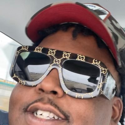 wowlifestyle15's profile picture. I LIVE With or Without so know the difference