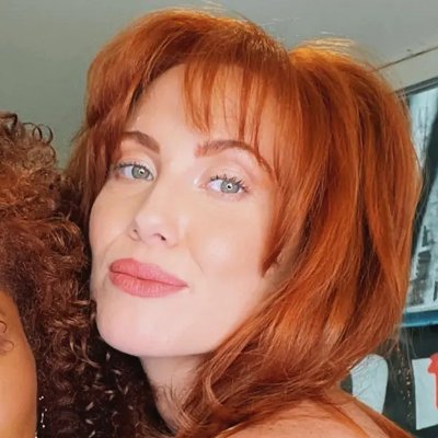 beaverdadeira's profile picture. atriz.mãe.mulher.
ig 👉🏻 klabeatriz🌷