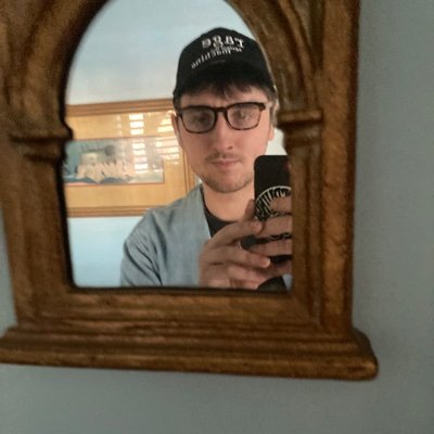 SteveMaloy4's profile picture. Writer Comedian 3x former runner-up to an accessory count of embezzlement