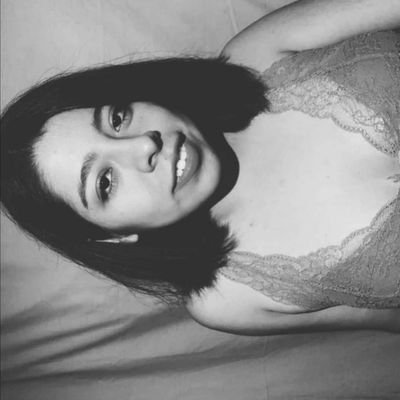 DanielaS_cc's profile picture. Comunicóloga 💜💚🌈♋