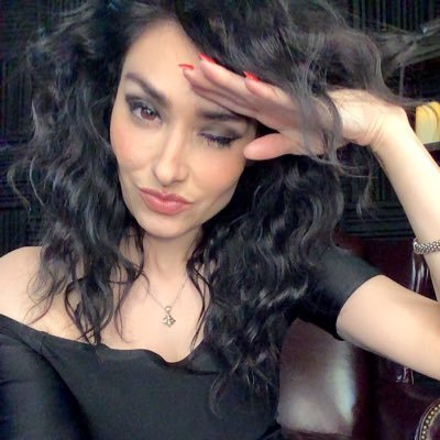 wiskasmariskas's profile picture. World traveler, knowledge thirsty, soul evolving and laughter lover ....Jane of all trades gypsy #tugwhisperer