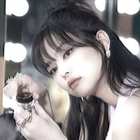 ♡Lili♡ (@user0198837) 's Twitter Profile