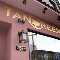 Tanoreen Restaurant(@Tanoreen) 's Twitter Profile Photo