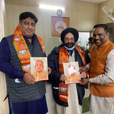 @Right Winger,Jan Sanghi from birth and legacy,Traveller,VP Vishwa Hindu Parishad Shivaji Nagar Prakhand.