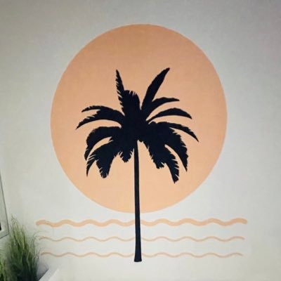 sydwest84's profile picture. DMs open 😜