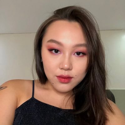 OhVicky07's profile picture. IG: @vickysu_07  YouTube Channel: The Vicky Su