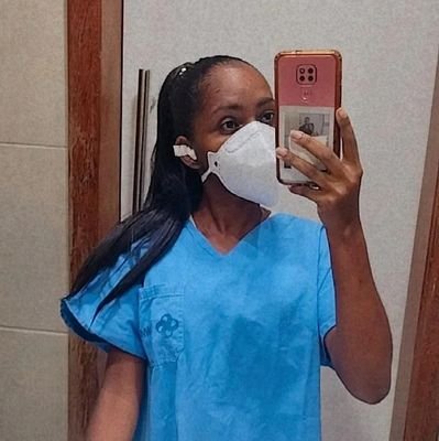 taianecriistina's profile picture. ʰᵃᵖᵖʸ ᵈᵃʸ ³⁰  .  ʳᵃᵈᶦᵒˡᵒᵍᶦˢᵗᵃ . ᶠᶦˢᶦᵒᵗᵉʳᵃᵖᶦᵃ ᵉᵐ ᵖʳᵒᵈᵘᶜ̧ᵃ̃ᵒ💍💕👩🏾‍🎓