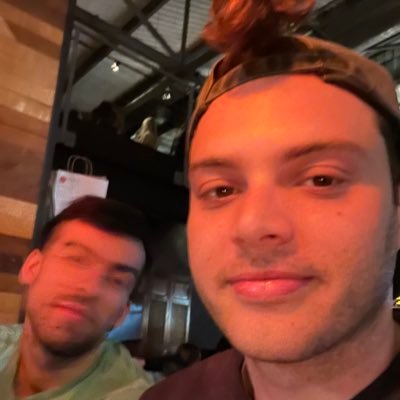 charlie_dig's profile picture. 🎹 & ⌨️ @ 🗽