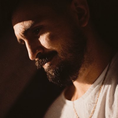 MrBsides's profile picture. 🌈 Art Director, illustrator, photographer and way too much creative stuff.