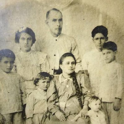 MarioRamnMendo1's profile picture. Poeta, escritor, periodista y editor.