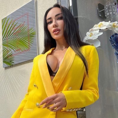 I’m looking for a serious relationship with a love and very caring man 💖🥰