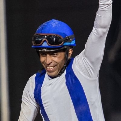 Proffesional Jockey from Panamá 🇵🇦
Currently riding at Saudi Arabia 🇸🇦
instagram @wigmanramos

Multiple Graded Stakes Winning Jockey 🏆