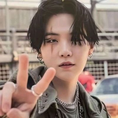 FANFIC CREATOR -YOONMIN
TIKTOK username : Namelessfelix