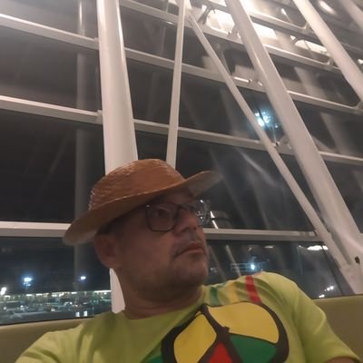 luizns108's profile picture. Compartilhando humor da vida real
 * Poesia e canções autorais
*Mentor do canal Bom dia Reflexões 
*Siga: Luiz, em todas redes sociais!!
 * Eu sou o Amor 💕