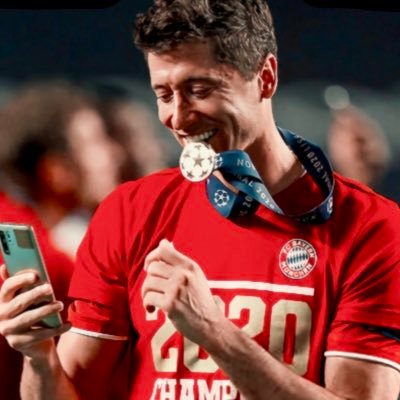 Opiniões pessoais, análises e notícias sobre um dos maiores clubes do mundo, o Bayern de Munique. | #MiaSanMia 🔴⚪️