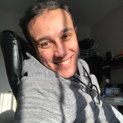 mohamedelewah's profile picture. غربه و غرابه