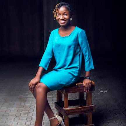 Wife/Christian/Pharmacist/Data Analyst/Optimist!! #YNWA.. Everyone is entitled to his/her opinion.
