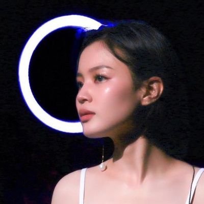 Lee Hi💝