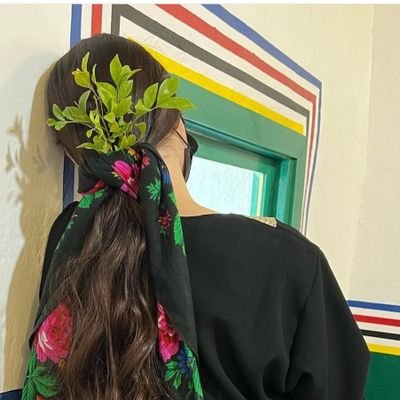 والله ما بدأتُ خصامًا ولا هجرًا، أو هانت عِشرةُ عليّ أبدًا ، لكني إن تأذَّيت اعتزَلت .